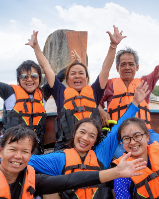 multi day tour booking software